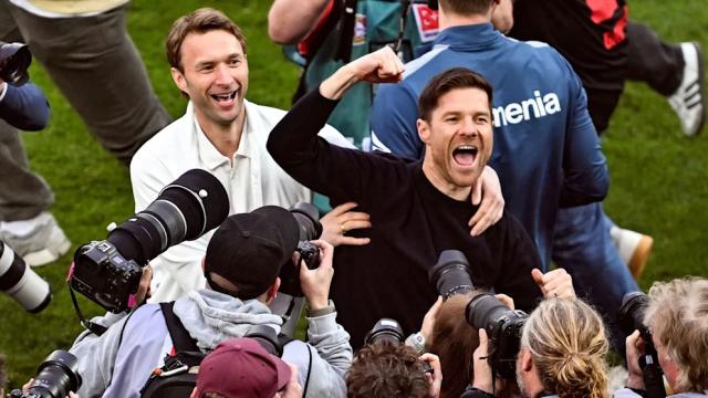 1713275043165071341.png 得到并将继续拥有阿隆索,勒沃库森比中头奖还幸运