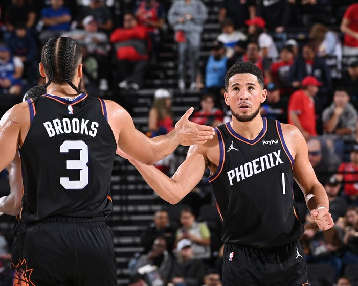 NBA最逆袭的球队：从西部垫底，杀回前六，要冲击季后赛了|狄龙|太阳|布克|火箭|奥特_新浪体育_新浪新闻