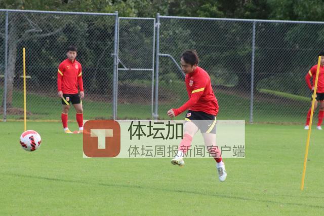 1679229336629042150.jpg 亚运队满弓备战重炮手全爆发 新帅全速理论换新颜