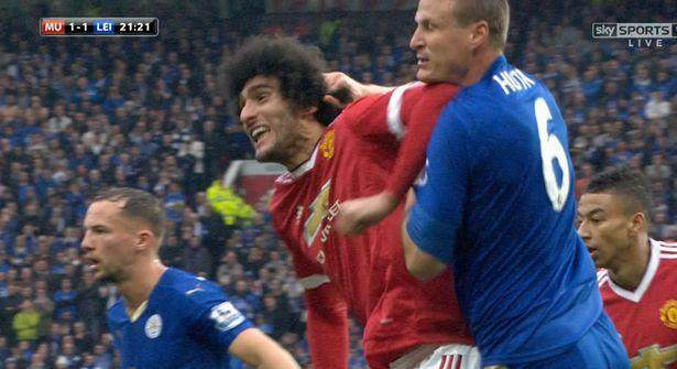 1661245009415086230.jpg 尺度宽松争议不少 英超的判罚走上了错误路线?