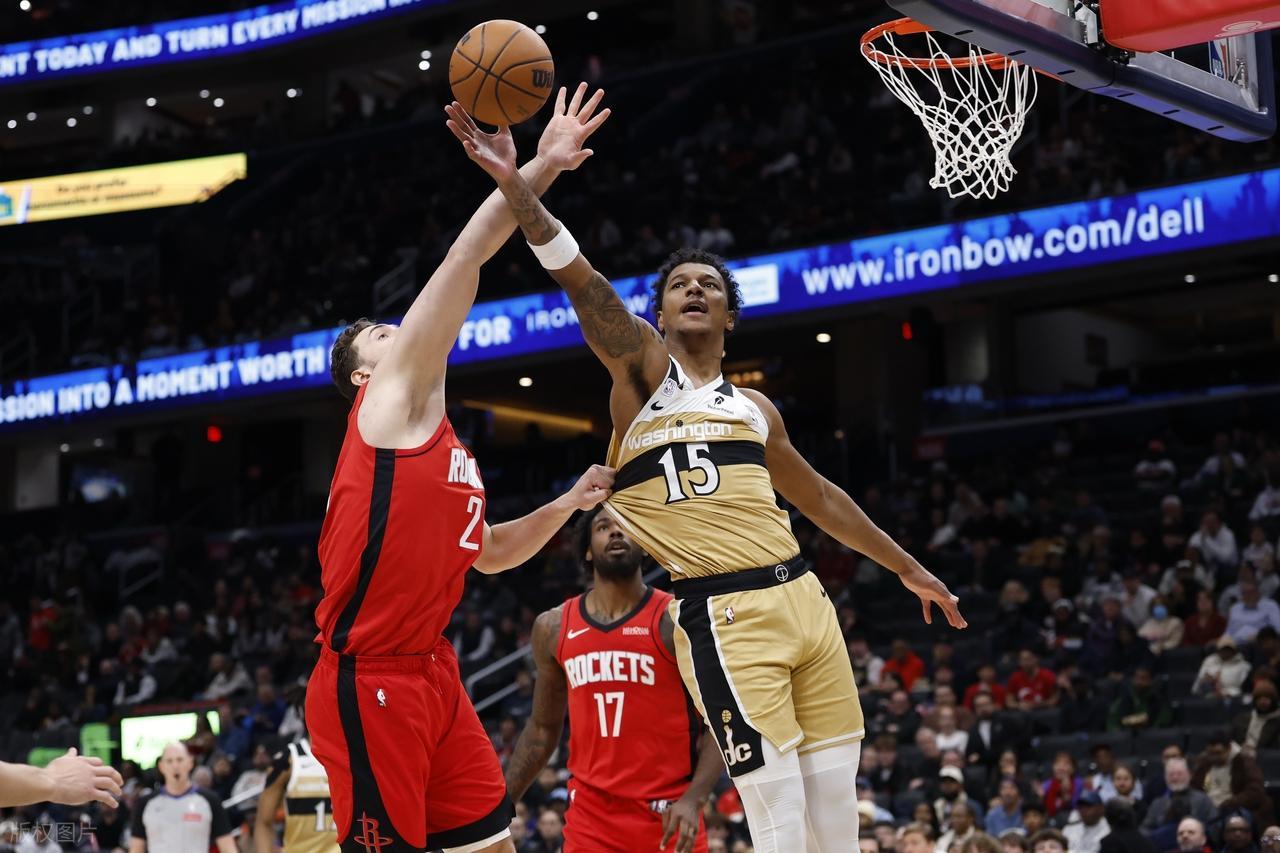 太强了!火箭探花19+7+10+6+2创纪录!申京打爆奇才!杜兰特无解