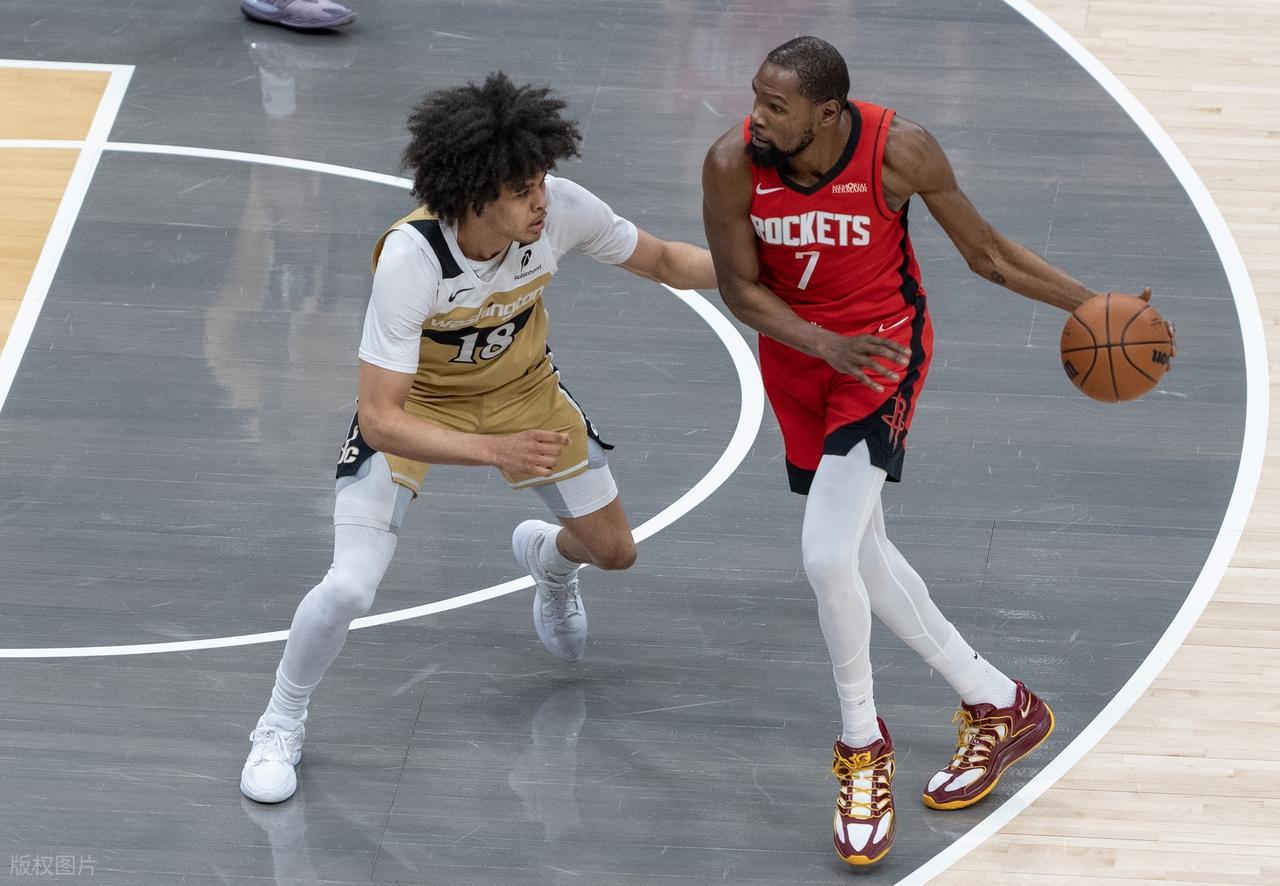 太强了!火箭探花19+7+10+6+2创纪录!申京打爆奇才!杜兰特无解